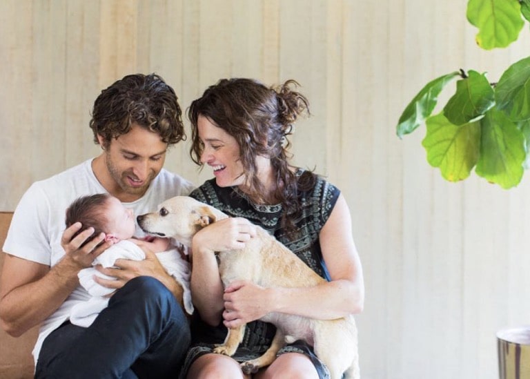 Nicky Marmet's first family photo with his wife Robin Tunney and their children