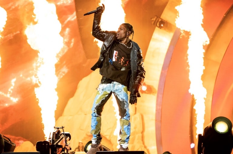 Travis Scott, who is 6 feet tall